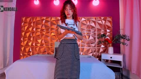 Snapshot of kendall23_ chatting on 01.07.25 Kendall online show from 01.07.25