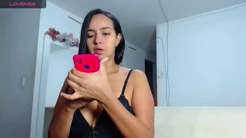 Snapshot of kendall_honea chatting on 02.11.26 kendall online show from 02.11.26