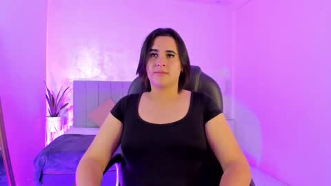 kendall_roous online show from 10.10.25