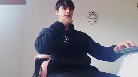 kendall ross online show from 02.06.26