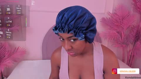 Snapshot of kendallbleer chatting on 09.12.25 kendallbleer online show from 09.12.25