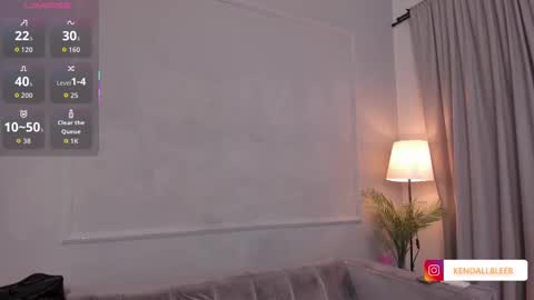 Snapshot of kendallbleer chatting on 09.26.25 kendallbleer online show from 09.26.25