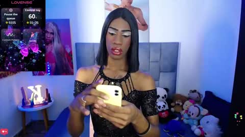 Snapshot of kendallgil chatting on 10.07.25 kendallgil online show from 10.07.25