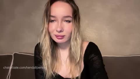 Kendall online show from 12.05.25