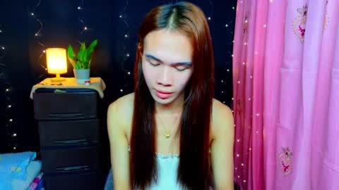 Kendall  online show from 02.11.26