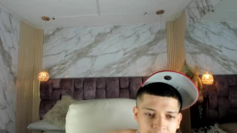 Kendall and Taylor online show from 04.12.26