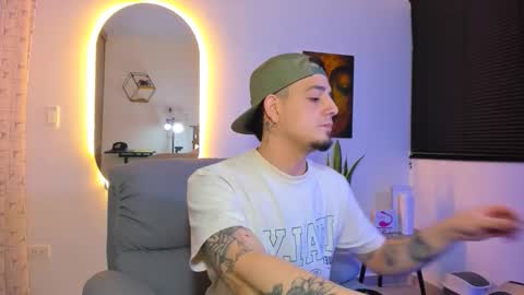 Snapshot of kendel_dimitri chatting on 02.18.26 kendel_dimitri online show from 02.18.26