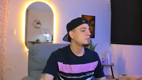 Snapshot of kendel_dimitri chatting on 02.19.26 kendel_dimitri online show from 02.19.26