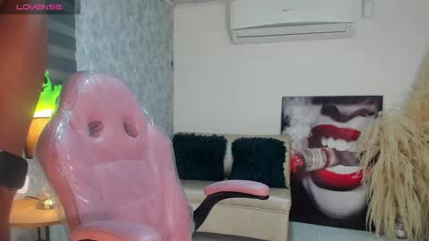 Kender online show from 12.18.25