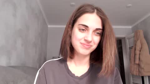 Snapshot of kendi_snow chatting on 12.05.24 kendi snow online show from 12.05.24