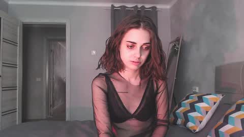 Snapshot of kendi_snow chatting on 01.27.25 kendi snow online show from 01.27.25