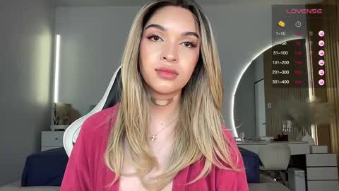 Snapshot of kendoll110 chatting on 01.30.25 kendoll110 online show from 01.30.25