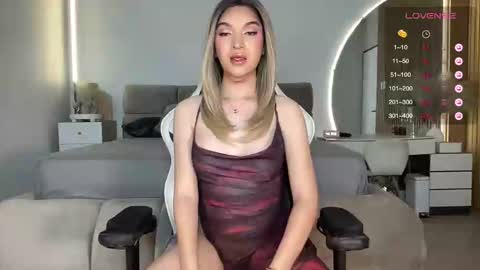 Snapshot of kendoll110 chatting on 02.19.25 kendoll110 online show from 02.19.25