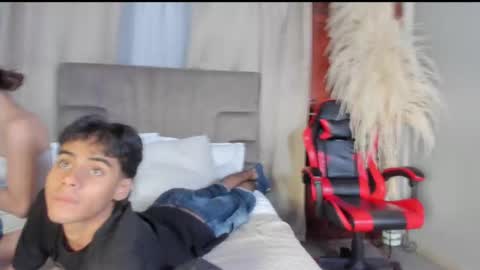 kendra and liam online show from 10.12.25