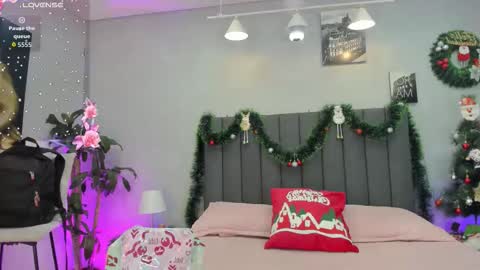 Kendra London online show from 11.28.25