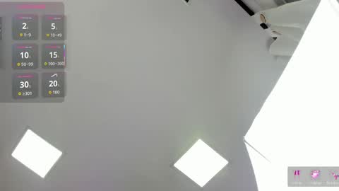 Kendra London online show from 04.06.26