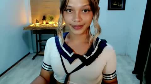 kendra_lunaxx online show from 05.25.26