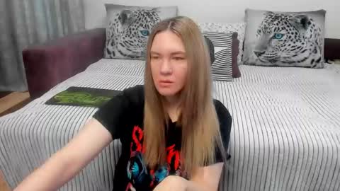 Snapshot of kendra_xx_ chatting on 05.30.26 Kendra online show from 05.30.26