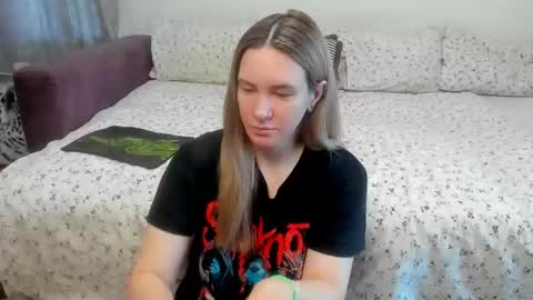 Snapshot of kendra_xx_ chatting on 05.31.26 Kendra online show from 05.31.26