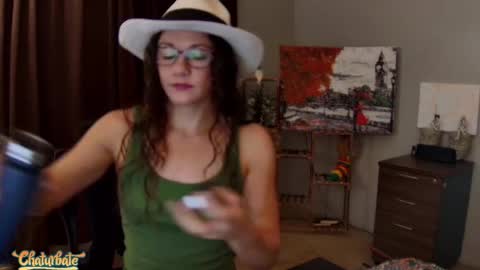 Snapshot of kendracam69 chatting on 10.30.25 Kendra online show from 10.30.25