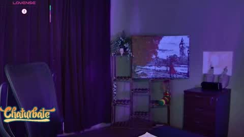 Snapshot of kendracam69 chatting on 11.07.25 Kendra online show from 11.07.25