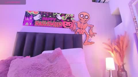 Snapshot of kendrachavez_ chatting on 11.02.25 kendrachavez_ online show from 11.02.25