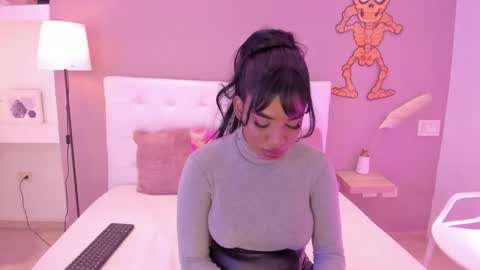 Snapshot of kendrachavez_ chatting on 11.07.25 kendrachavez_ online show from 11.07.25