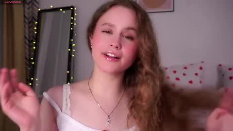 Kira online show from 04.11.26