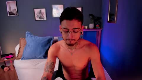 keneth_collins online show from 06.01.26