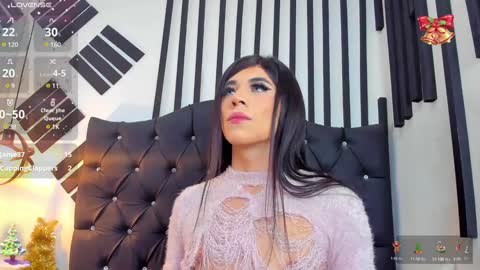 kenia_fox1 online show from 12.20.24