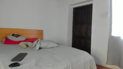 Kenia online show from 03.12.26