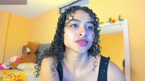 Snapshot of keniia_riizz chatting on 05.26.26 Kenia online show from 05.26.26