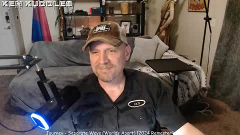 Snapshot of kenkuddles chatting on 02.26.26 Ken Kuddles online show from 02.26.26