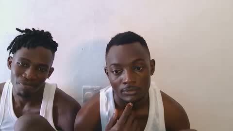 Kenia online show from 10.16.25