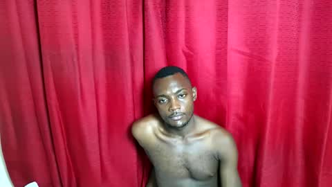 Kenia online show from 11.25.25