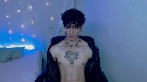 Snapshot of kenny__hot chatting on 12.12.24 kenny online show from 12.12.24