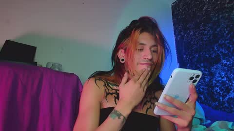 Snapshot of kenny_starrk chatting on 12.24.24 Kenny Starr online show from 12.24.24