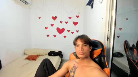 Snapshot of kenshi_roa chatting on 03.04.26 kenshi_roa online show from 03.04.26