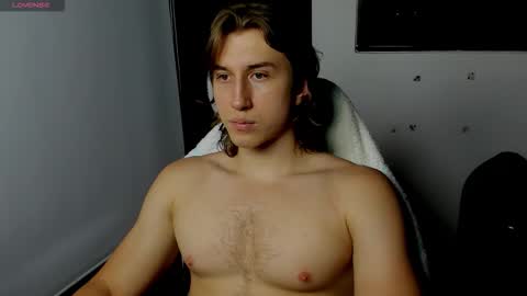 Snapshot of kent_rushell chatting on 10.29.25 kent_rushell online show from 10.29.25