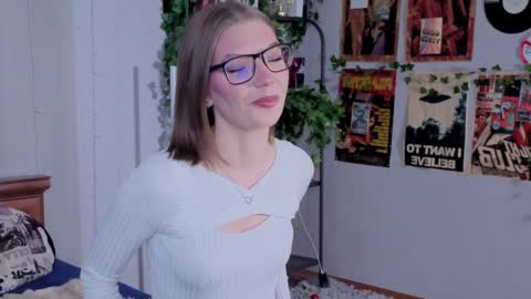 Snapshot of kenyattawestermark chatting on 01.17.26 Lisa online show from 01.17.26