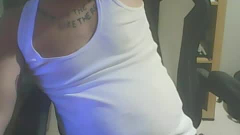 Snapshot of kernelvape chatting on 01.11.25 Alex online show from 01.11.25