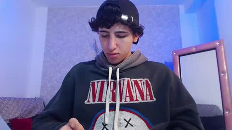 Snapshot of kervs__ chatting on 02.19.25 Kev online show from 02.19.25