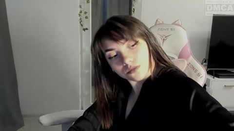 Snapshot of kesh_mne chatting on 10.14.25 kesh_mne online show from 10.14.25