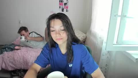 Snapshot of kesh_mne chatting on 06.15.26 kesh_mne online show from 06.15.26