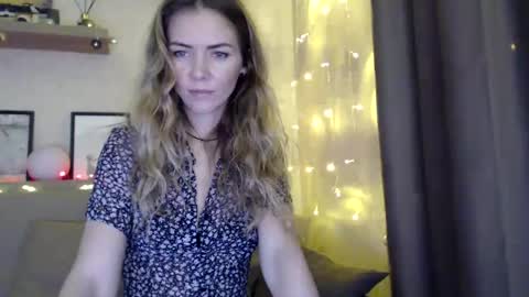 kessiecage online show from 12.18.24