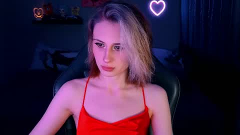 Snapshot of keti_moon chatting on 06.22.26 Keti 3 online show from 06.22.26