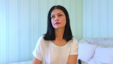 Catherine online show from 11.17.25