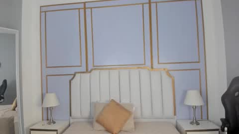 Kety online show from 10.25.25