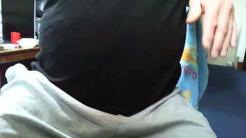 Snapshot of kevee1955 chatting on 10.12.25 Daddyo online show from 10.12.25