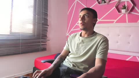   online show from 12.04.24